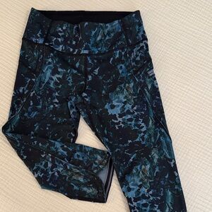 lululemon athletica Black and Teal Patterned Leggings